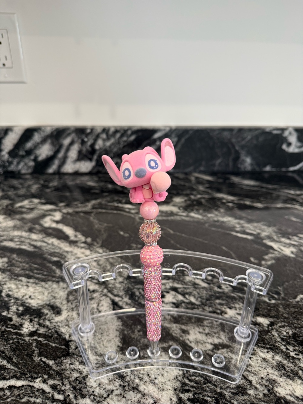 Angel pen